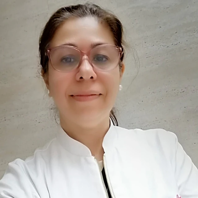 Dra. Patricia Aquino
