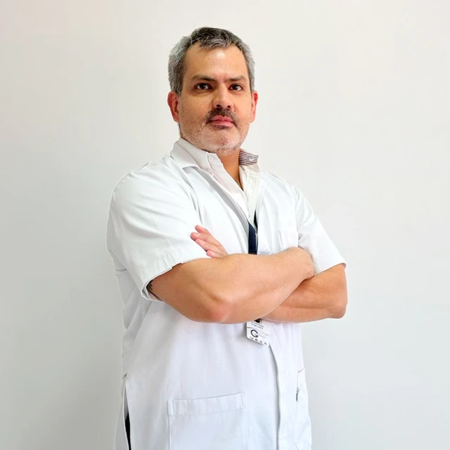 Dr. Carlos Pfingst